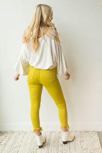 mode, electric distressed skinny