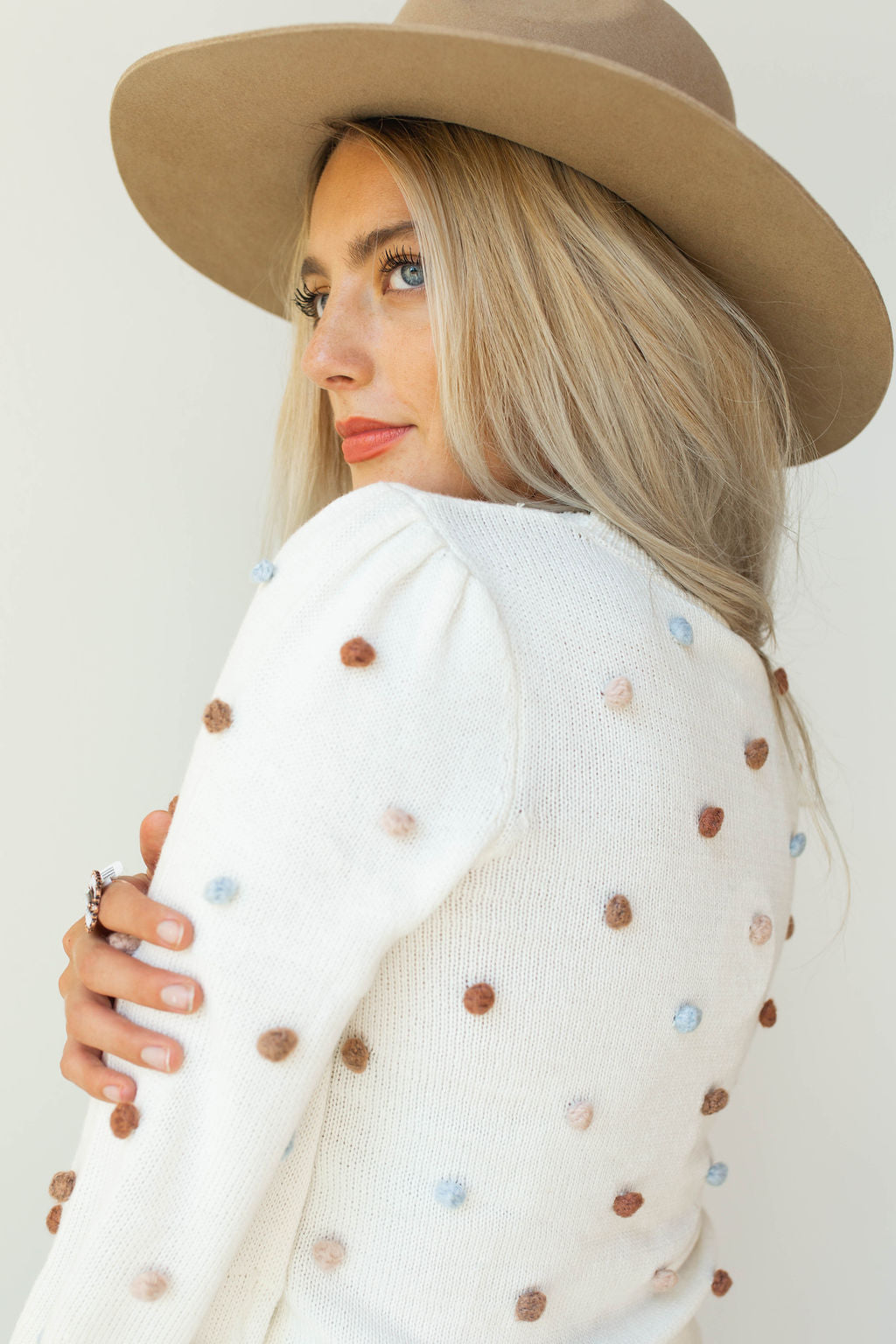 mode, hot cocoa drops sweater