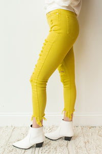 mode, electric distressed skinny