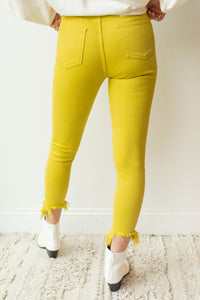 mode, electric distressed skinny