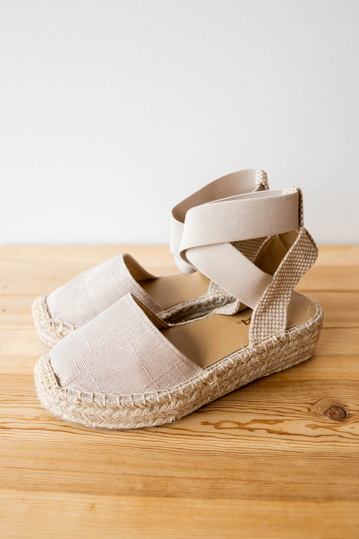 mode, compassion closed toe wedge