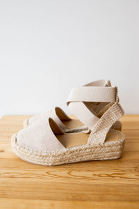 mode, compassion closed toe wedge