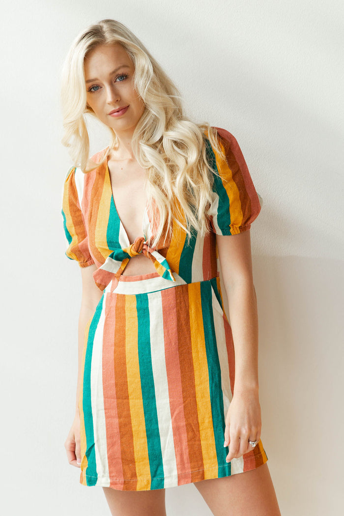 mode, Sunset stripes dress
