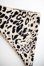 mode, hunny prints scarf