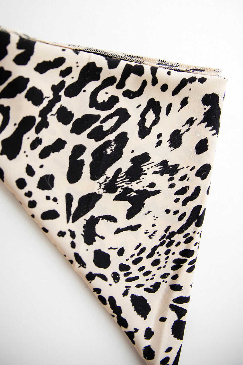 mode, hunny prints scarf