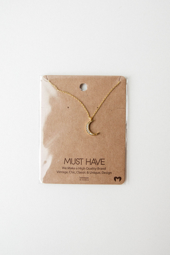 mode, moonlight necklace