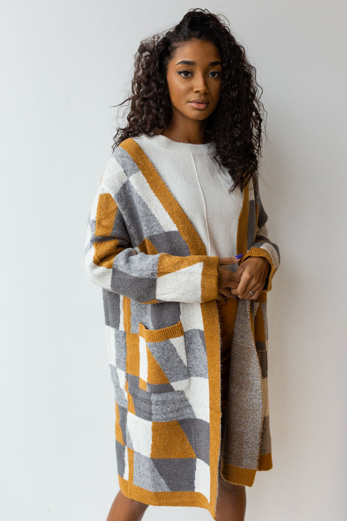mode, mustard mix sweater