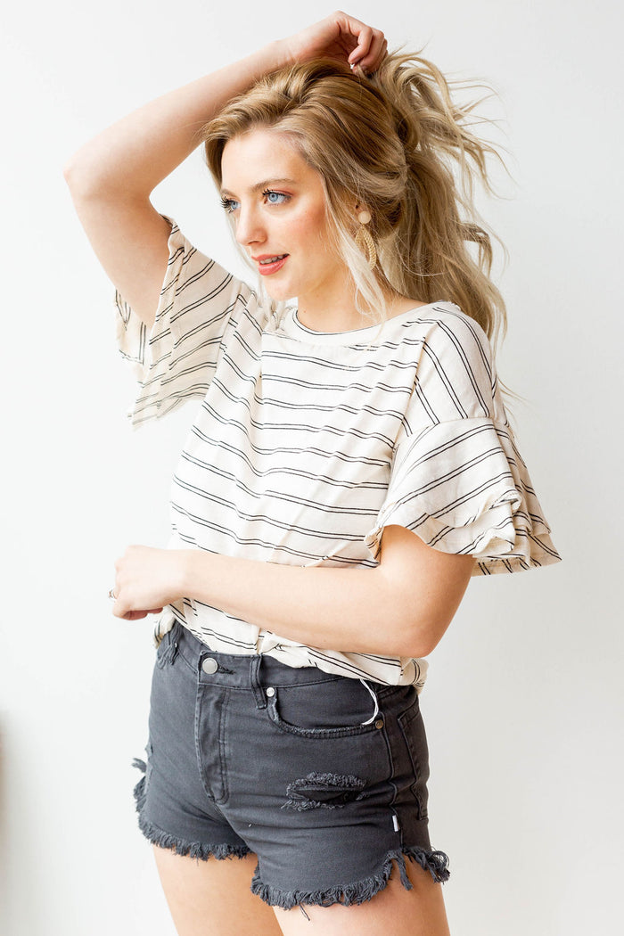 mode, falling in love flare sleeve tee