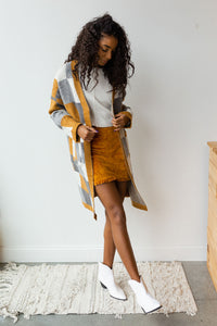 mode, mustard mix sweater
