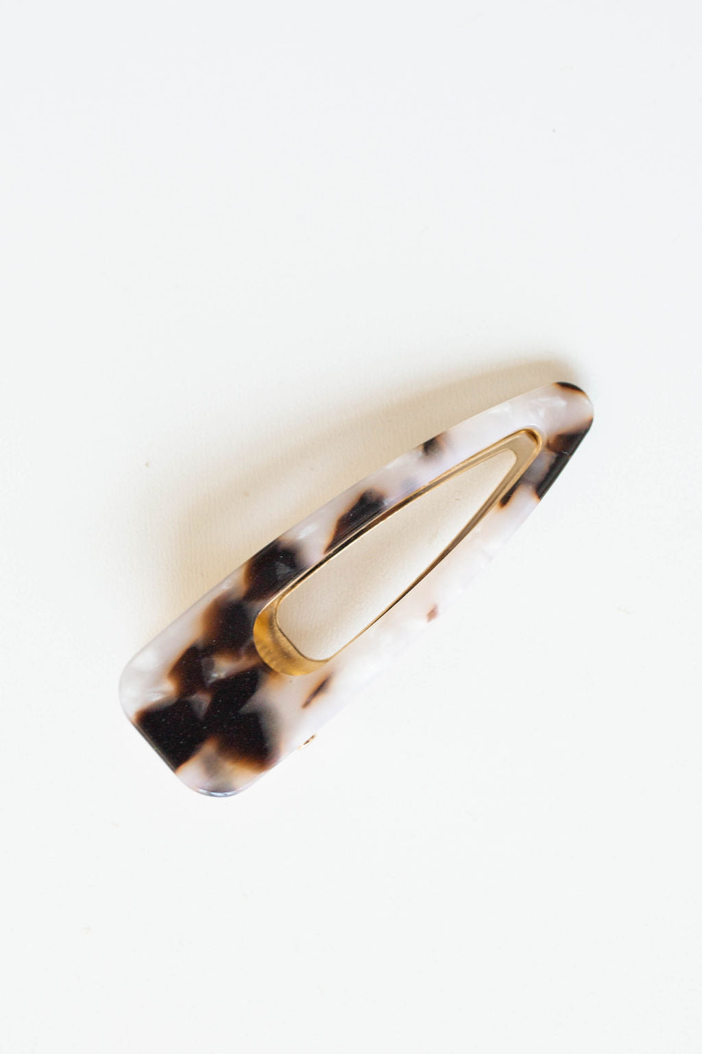 mode, warrior tort hair clip