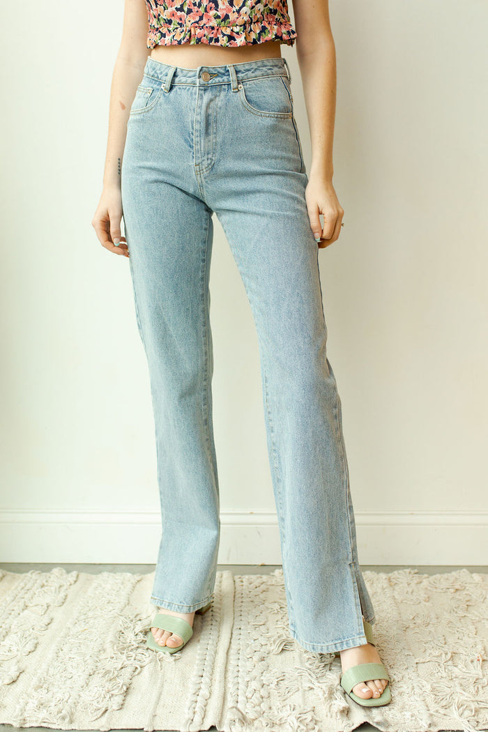mode, side slit denim