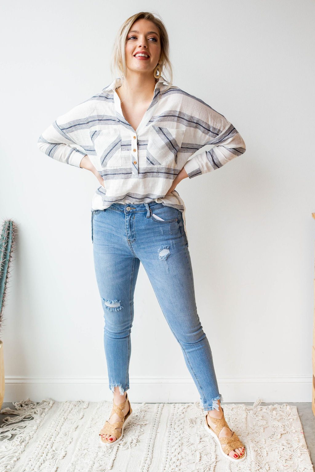 mode, linen gauze stripe shirt