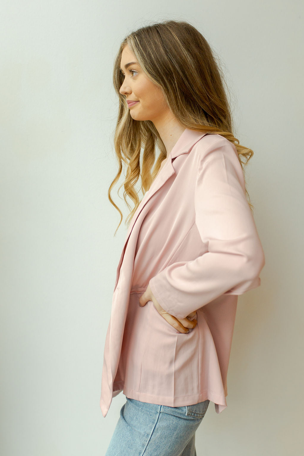 mode, four button blazer