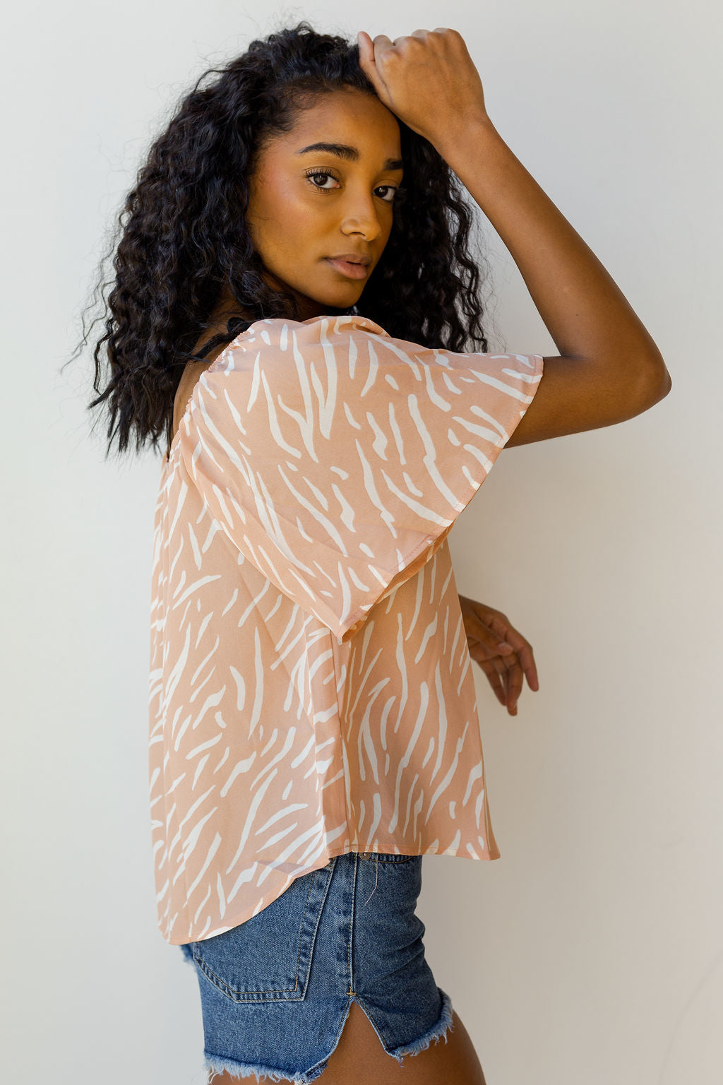 mode, just peachy top