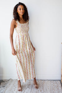 mode, picking wild flowers maxi