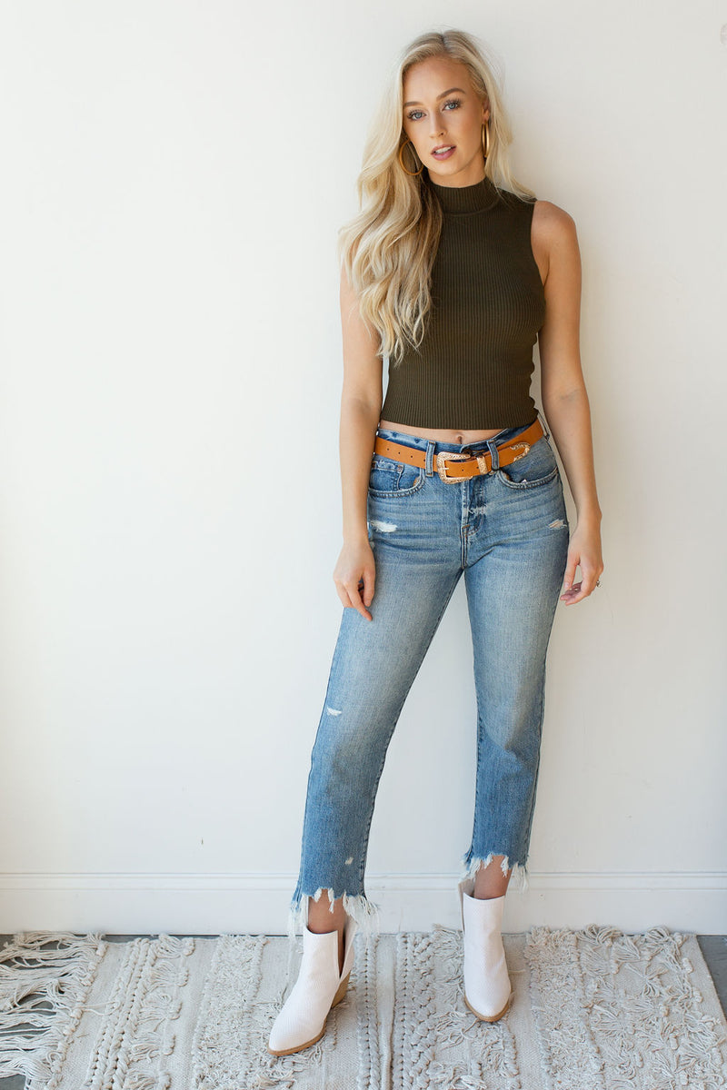 mode, smooth moves turtle neck crop