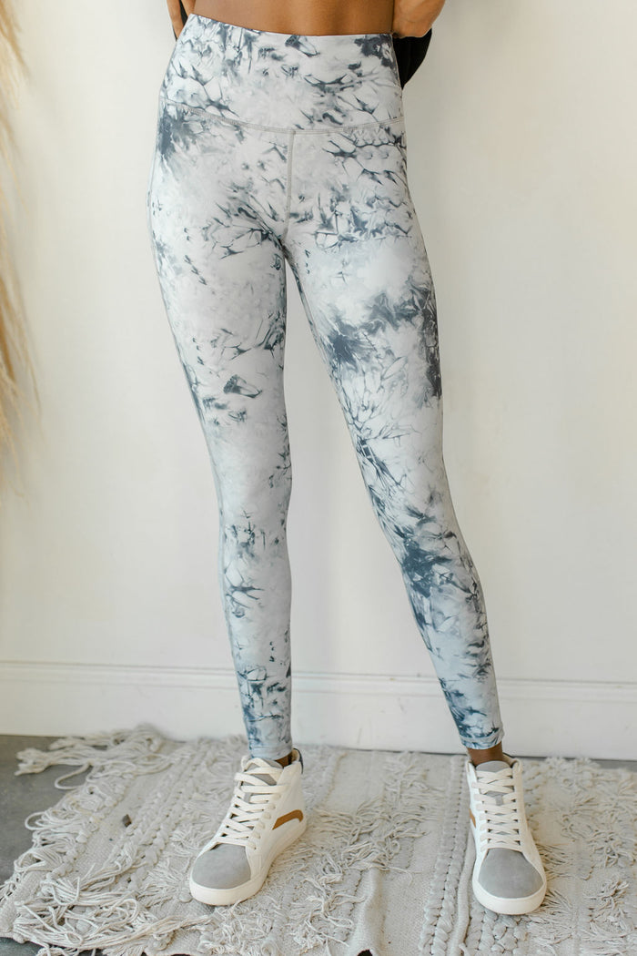 mode, tie dye marble leggings