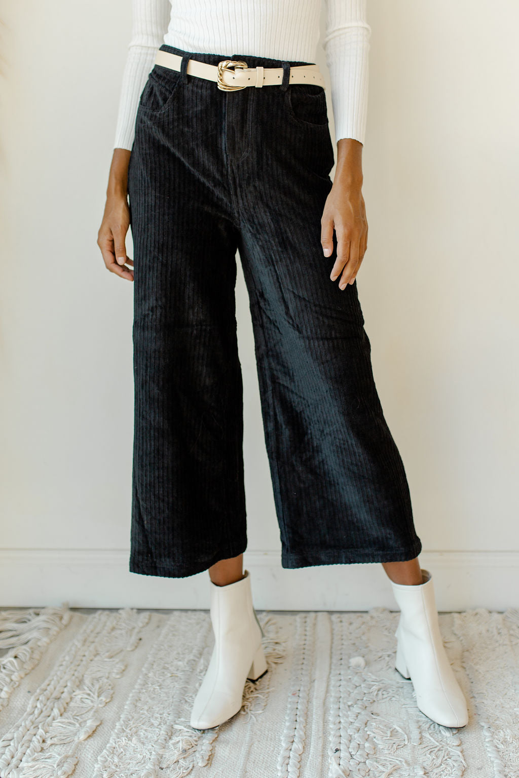 mode, one up wide leg pants