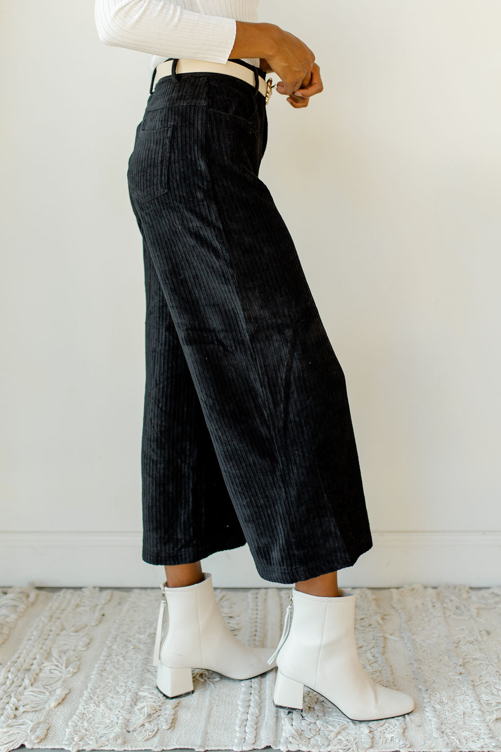 mode, one up wide leg pants