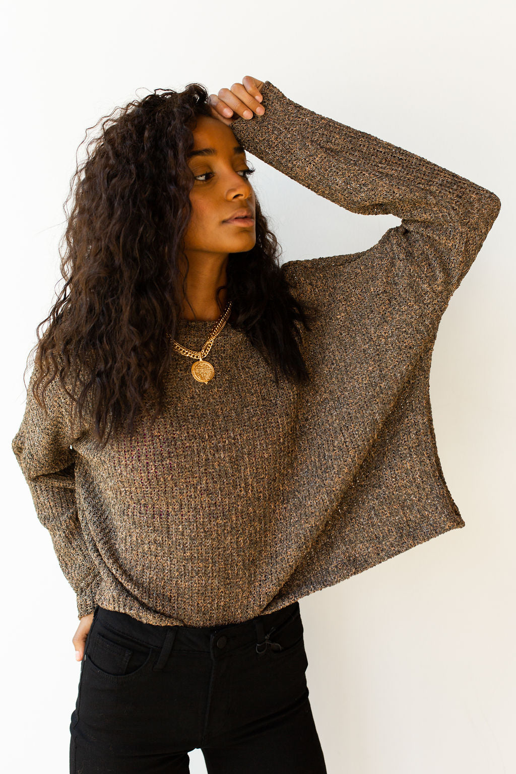 mode, oversized chenille sweater