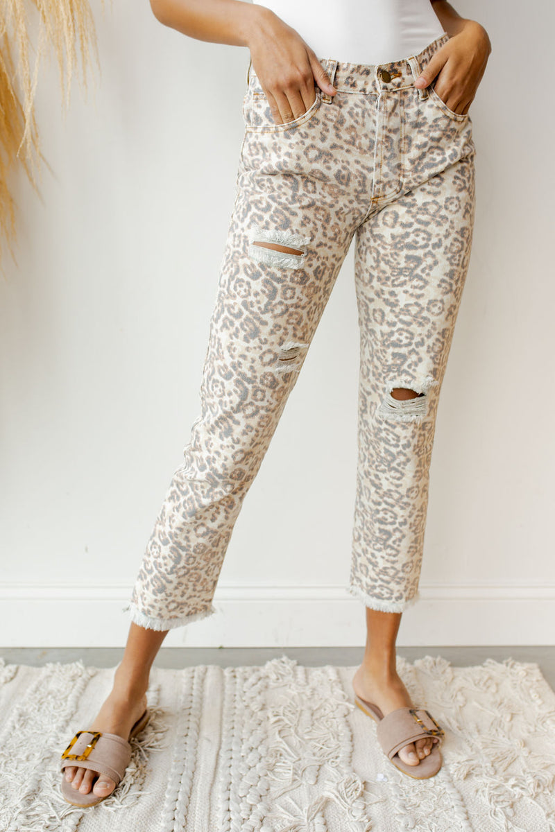 mode, let's adventure jeans
