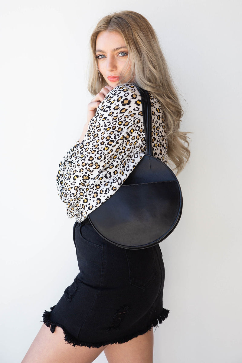mode, white leopard cross front top