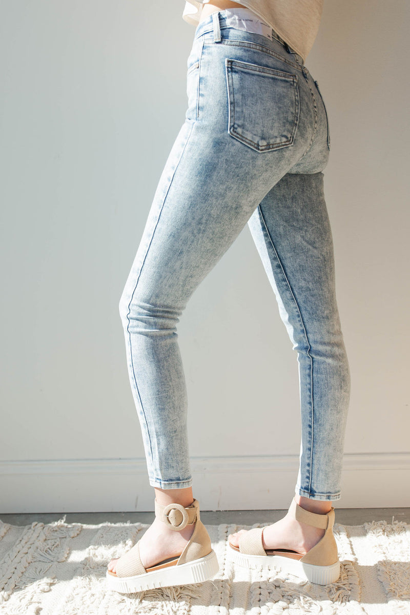 mode, TBT acid high waist skinny denim