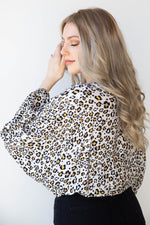 mode, white leopard cross front top