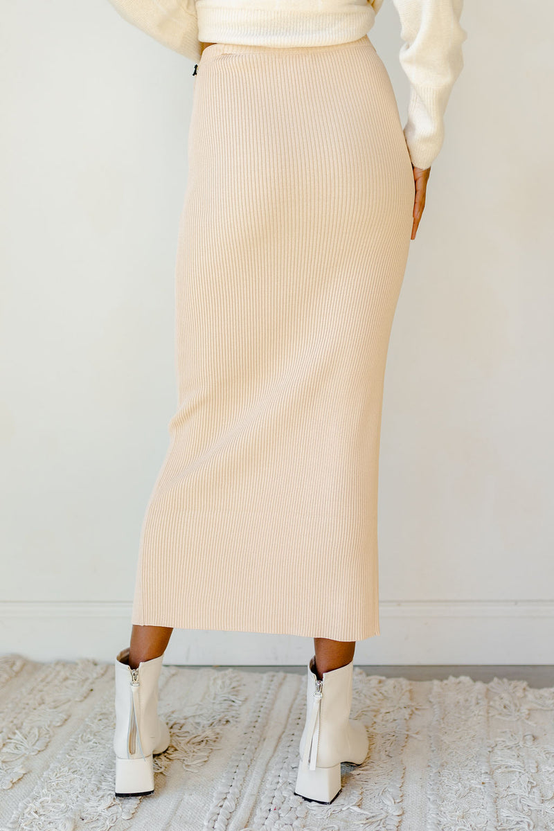 mode, mona knit maxi skirt