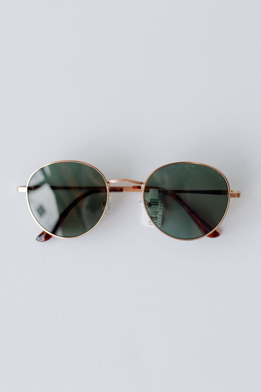 mode, yes I will sunnies