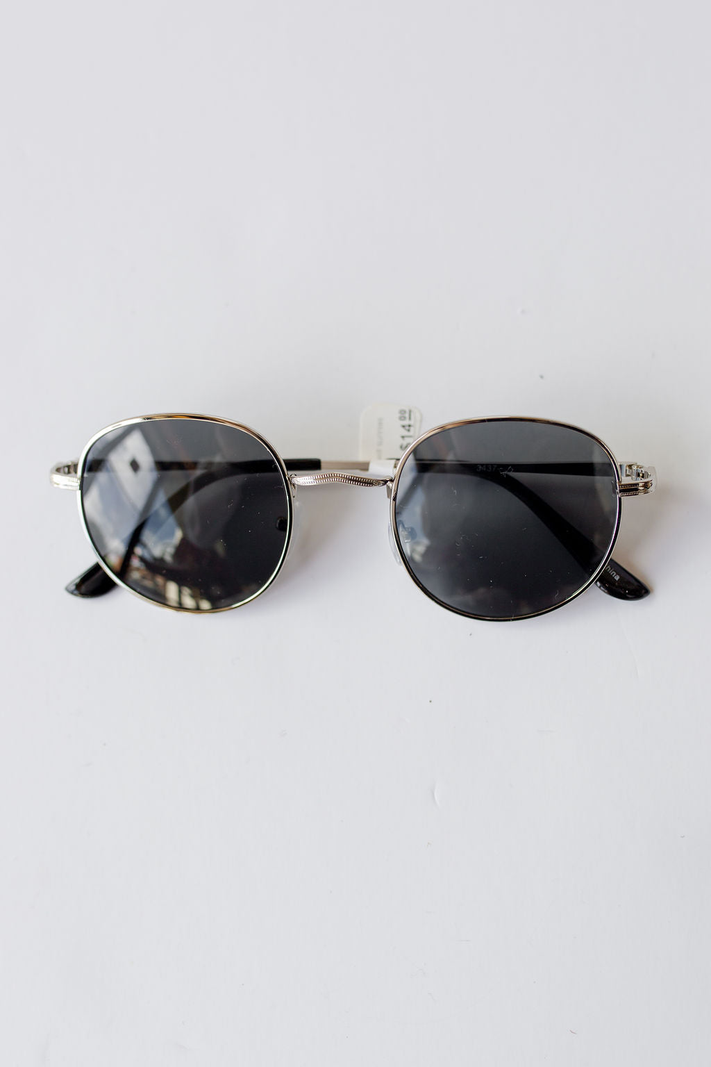 mode, yes I will sunnies