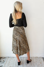 mode, Izzy leopard skirt