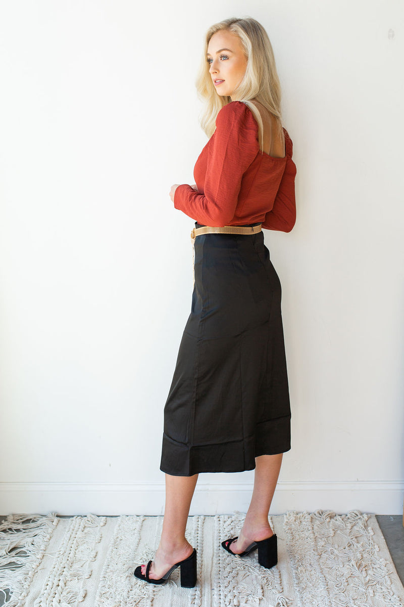 mode, satin midi skirt