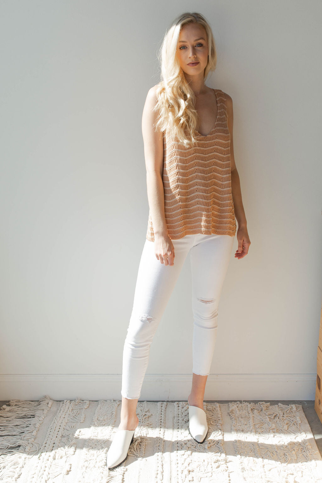 mode, daydreaming sweater tank