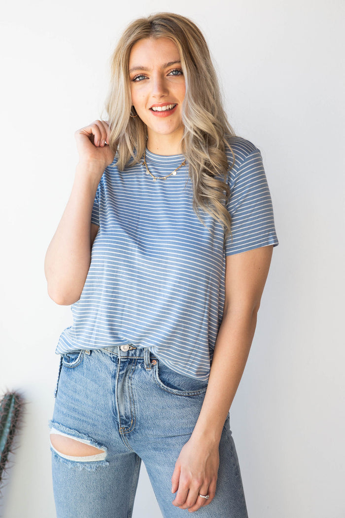 mode, getting along nicely stripe tee
