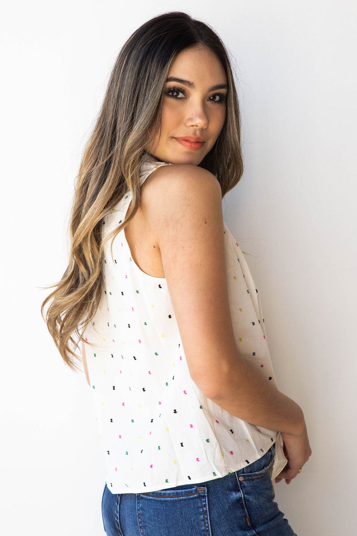 mode, sleeveless tie front top