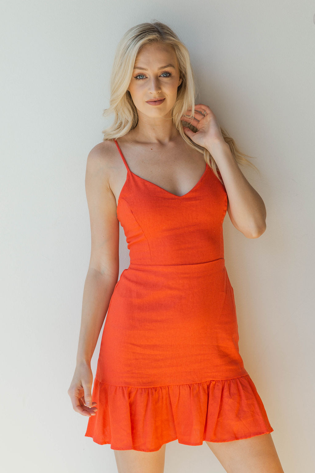 mode, ruffle back eyelet dress