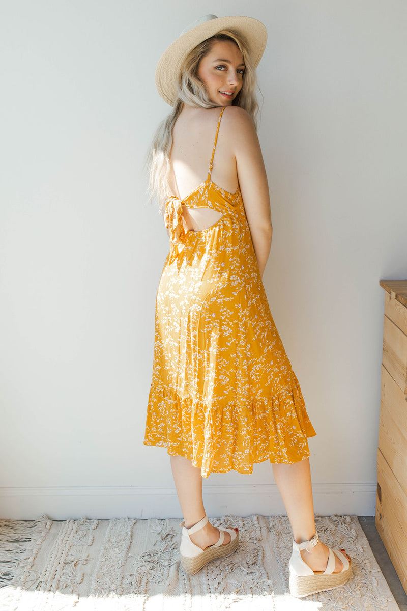 mode, lunch in the park dress