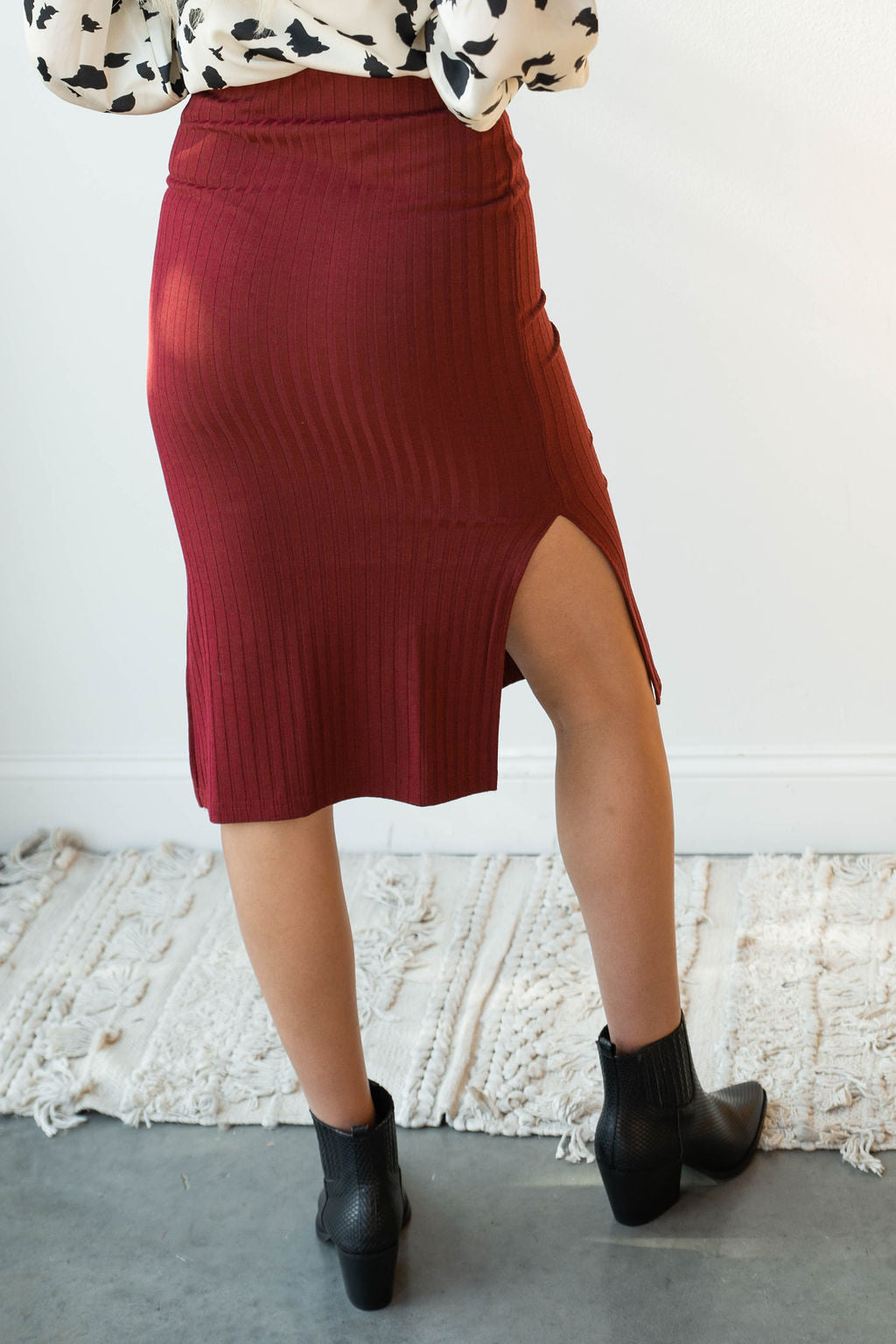 mode, name of the game ribbed pencil skirt