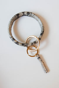 mode, leather tassel ring