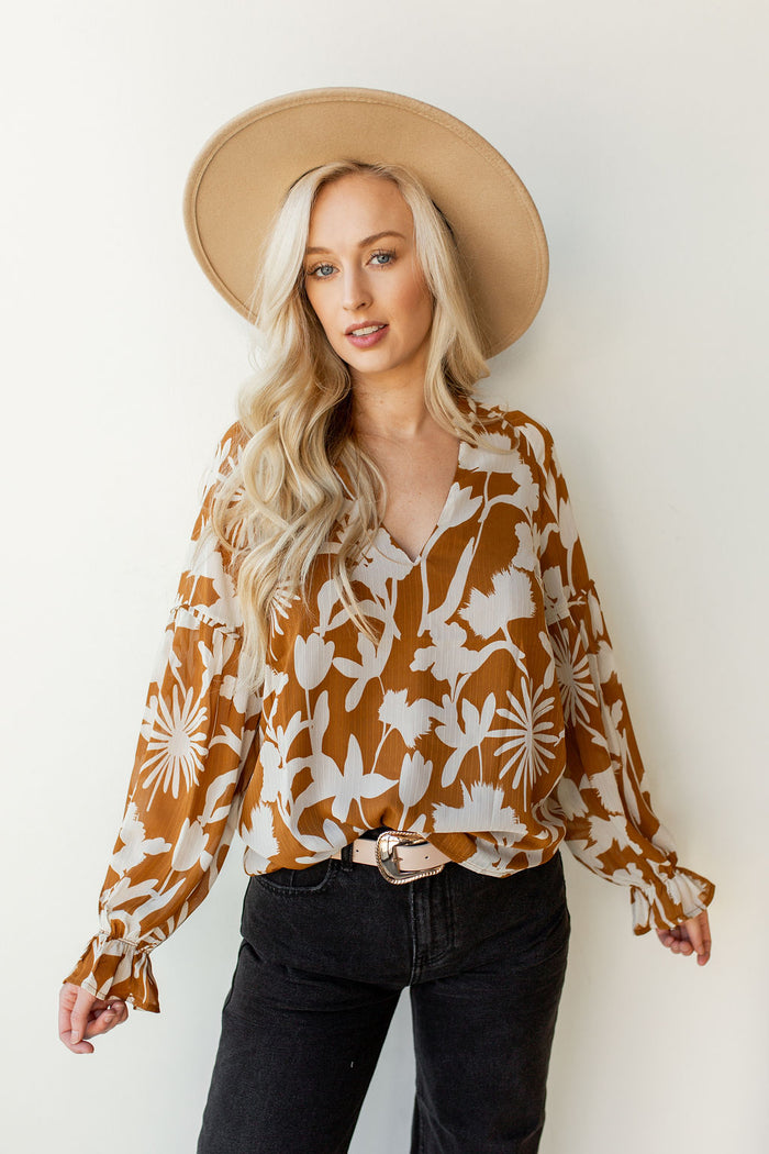 mode, puff sleeve floral blouse