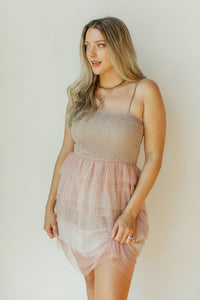 mode, fancy girl tulle dress