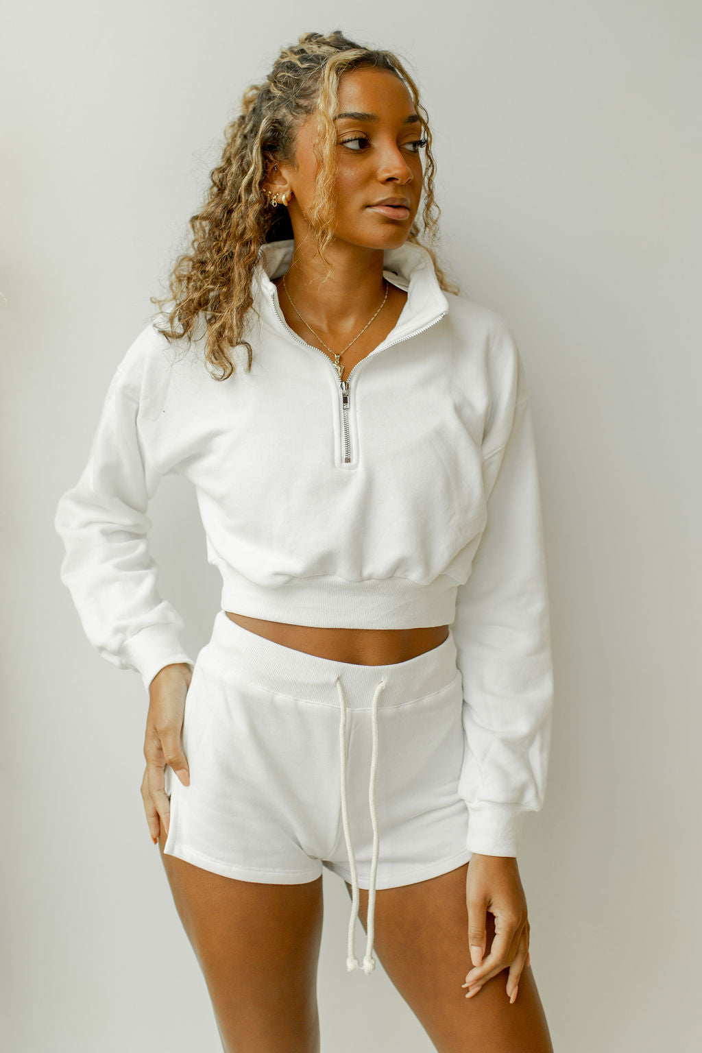 mode, weekend fit set (shorts)
