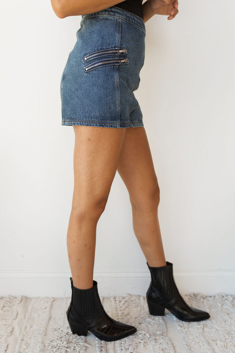 mode, denim moto skirt