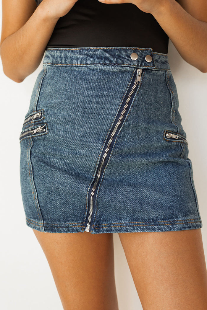 mode, denim moto skirt