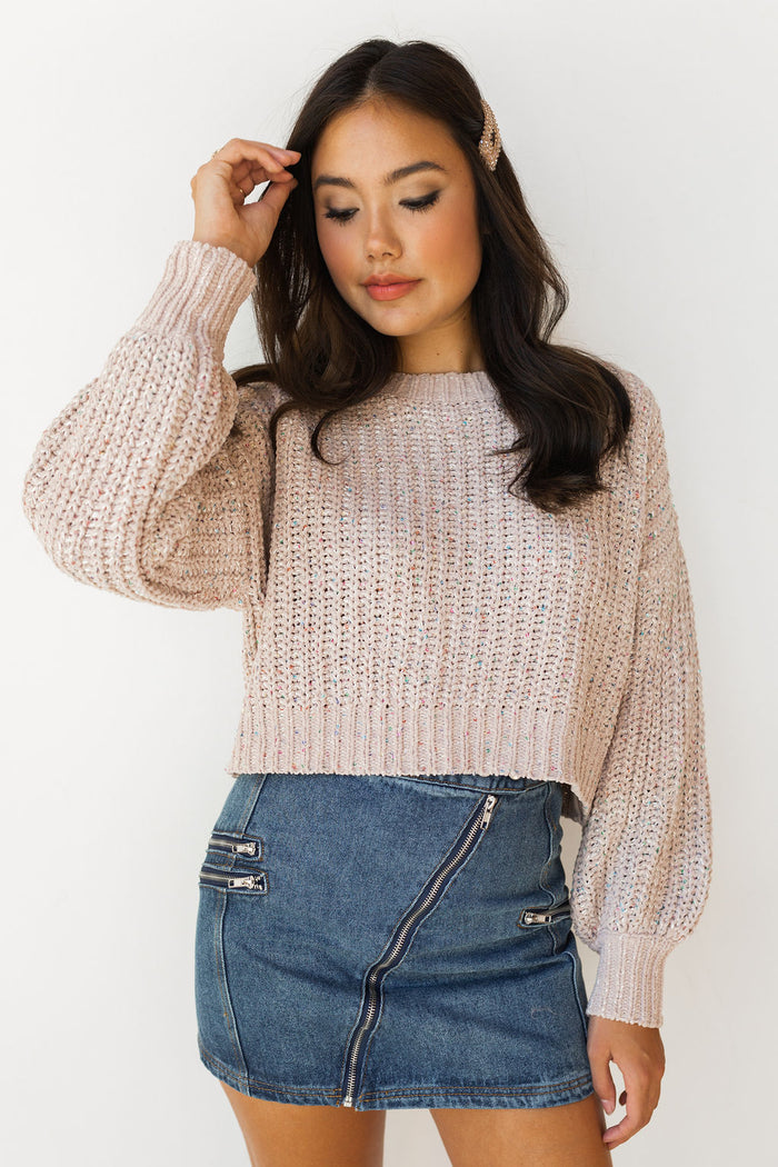 mode, gleaming sweater