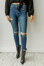 mode, Shania high rise knee distress denim