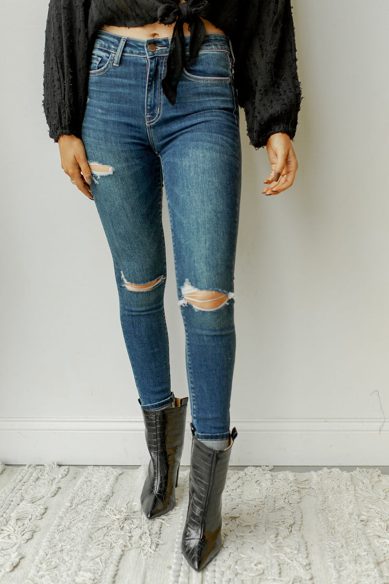 mode, Shania high rise knee distress denim