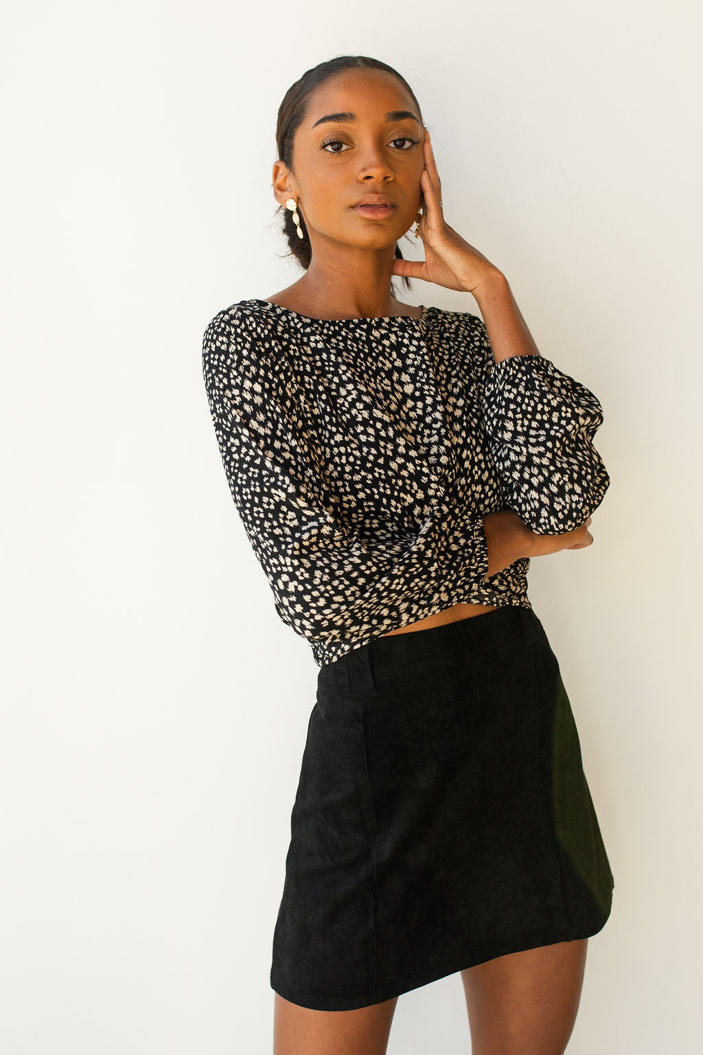 mode, heart of glass crop blouse