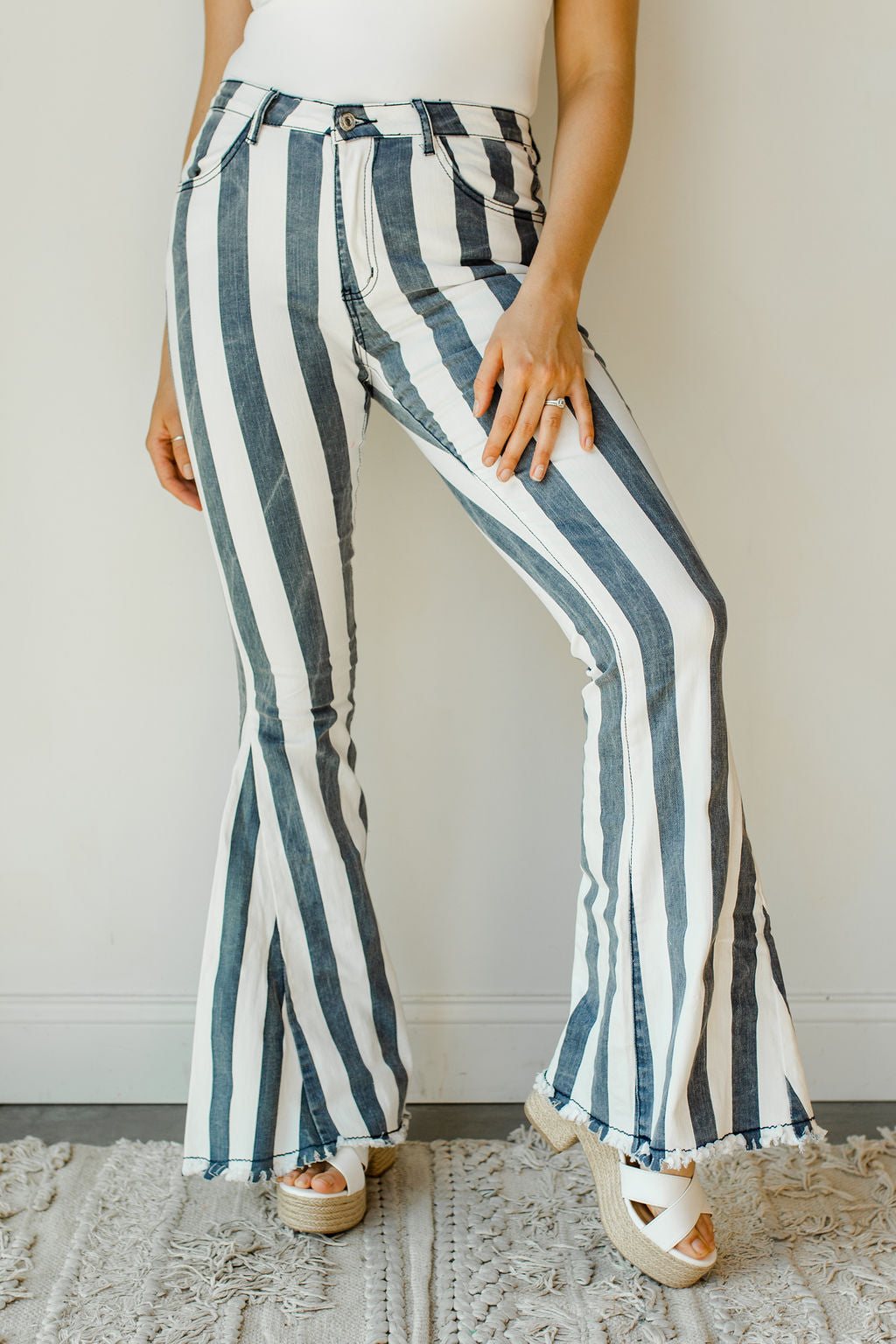 mode, overcomer striped flares